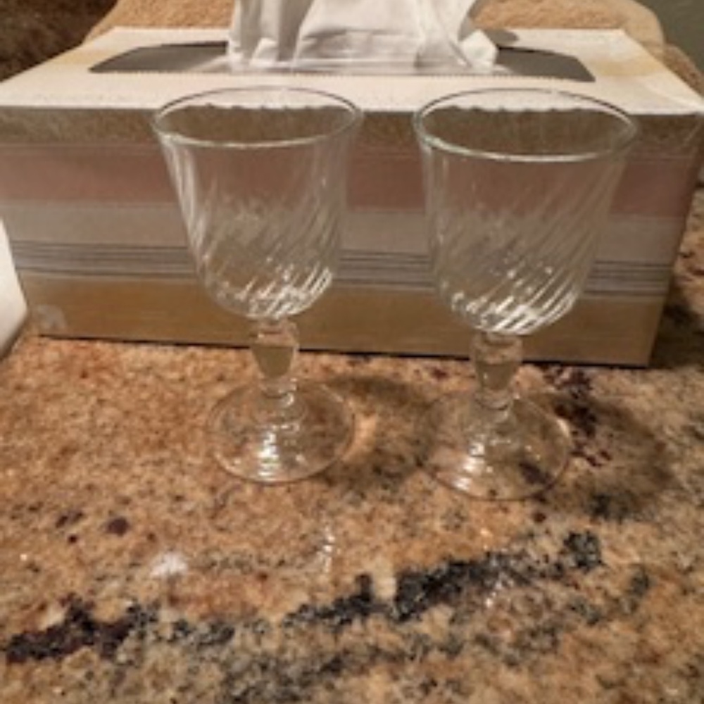2 crystal small glasses from France